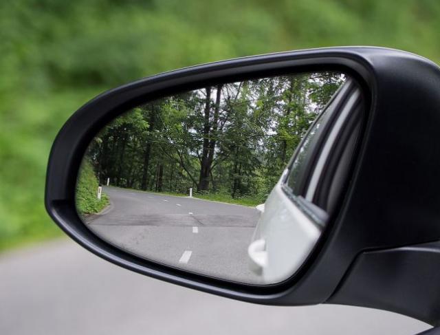 Substituição de lentes e espelhos retrovisores em São Luís / MA